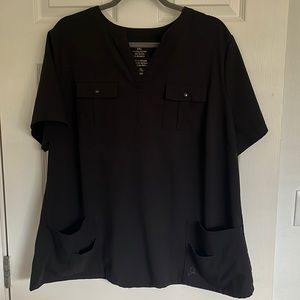 Jaanuu scrub top 2XL